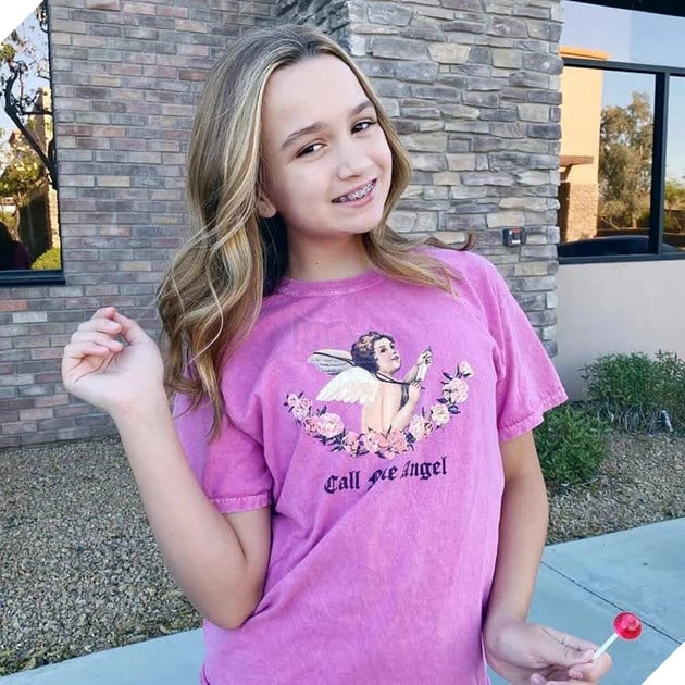 Cuộc sống của cô bé meme nổi tiếng bậc nhất thế giới sau 10 năm giờ ra sao?