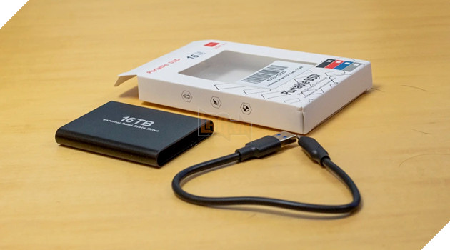 Mua ổ SSD 16TB chỉ hơn 2 triệu đồng, nhiều người dùng ăn "cú lừa" vì tin vote 5 sao