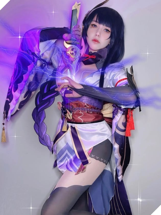 Arisa Nguyễn cosplay genshin impact