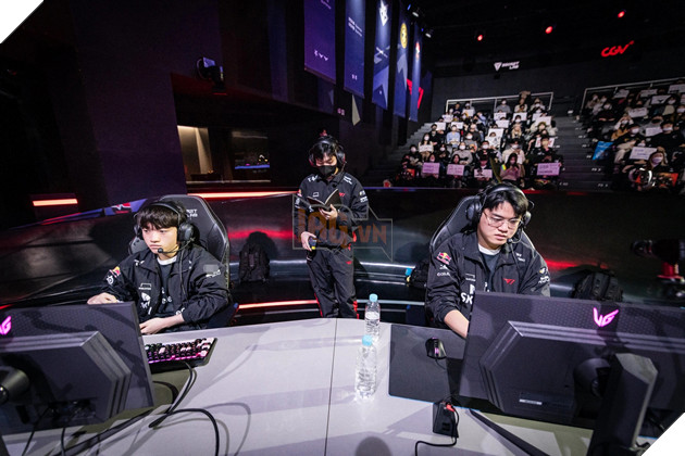 LMHT: Fan phát hiện Faker vẫn còn gặp chấn thương trong quá trình thi đấu