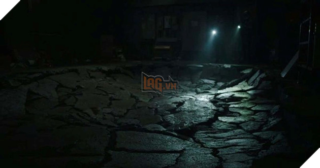 The Last of Us Tập 4: Thứ gì nằm bên dưới nhà kho của phe Hunters?