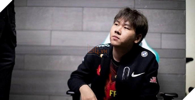 LMHT: Nghi vấn đội tuyển FPX sử dụng AI để vẽ poster mới nhất của mình