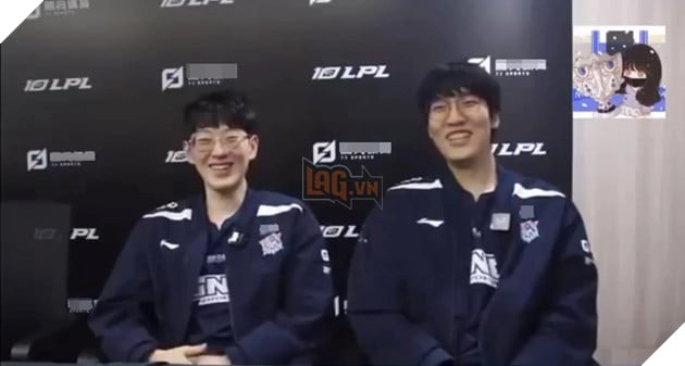 LMHT: Các tuyển thủ chuyên nghiệp thi nhau hỏi lời khuyên tình cảm từ Faker