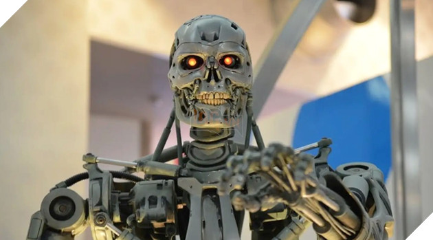 Microsoft đào tạo ChatGPT điều khiển robot 