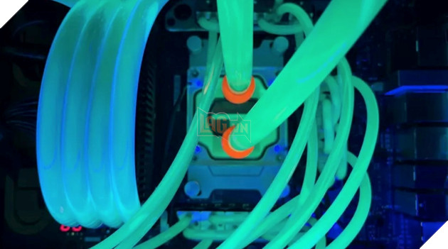 Chiêm ngưỡng dàn PC khủng: Sử dụng 30 mét ổng dẫn và 69 water blocks để tản nhiệt 3