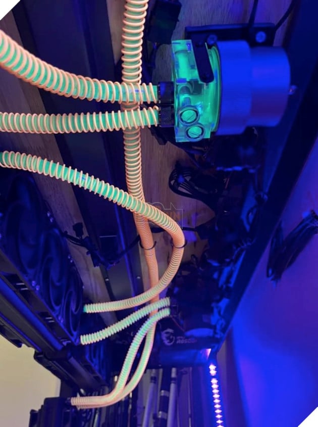 Chiêm ngưỡng dàn PC khủng: Sử dụng 30 mét ổng dẫn và 69 water blocks để tản nhiệt 7