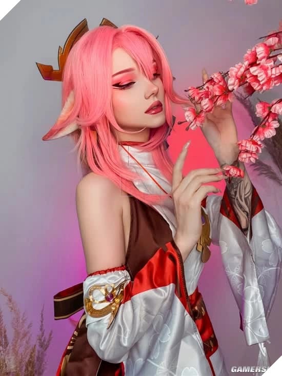 Nữ cosplayer người Nga hóa thân thành Yae Miko khiến game thủ không khỏi mê mẩn 4