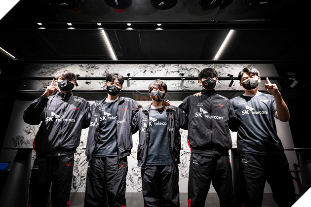 LMHT: Oner hé lộ Faker là tuyển thủ đi trễ nhiều nhất, phải nộp phạt hơn 9 triệu đồng