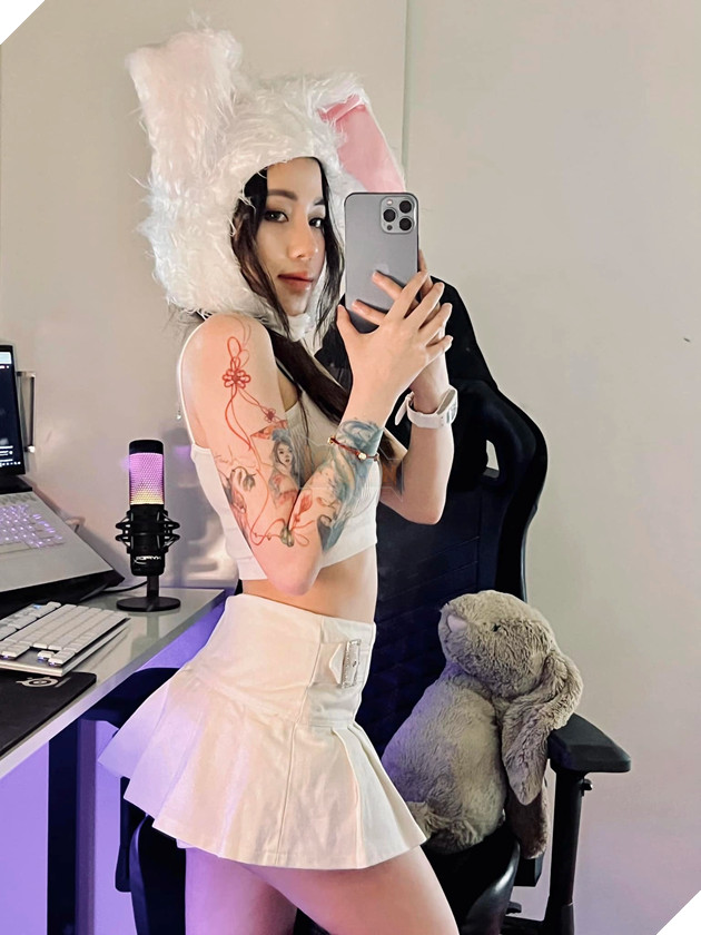 Lai Lai hậu chia tay Zeros