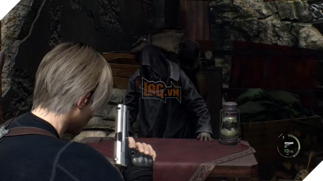 Resident Evil 4 Remake mang đến sự thay đổi lớn với tay thương nhân trong game 2