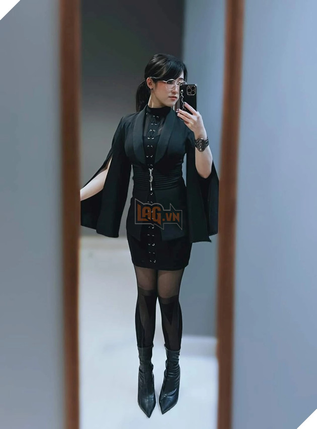 Cộng đồng phát hiện ra một cô nàng xinh đẹp góp phần tạo nên thành công của Diablo 4