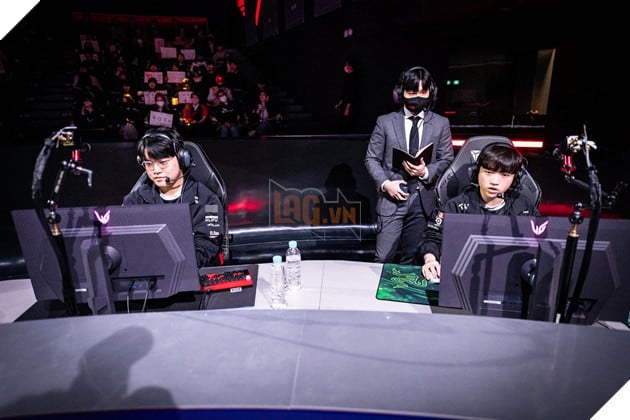 LMHT: T1 khẳng định khả năng hút view của mình thông qua trận đấu dài kỷ lục với KT
