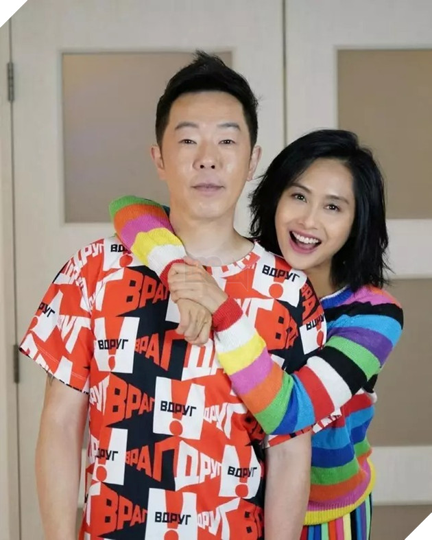 Người tình từng bị Châu Tinh Trì phản bội bất ngờ tái xuất với nhan sắc cực phẩm ở tuổi 52