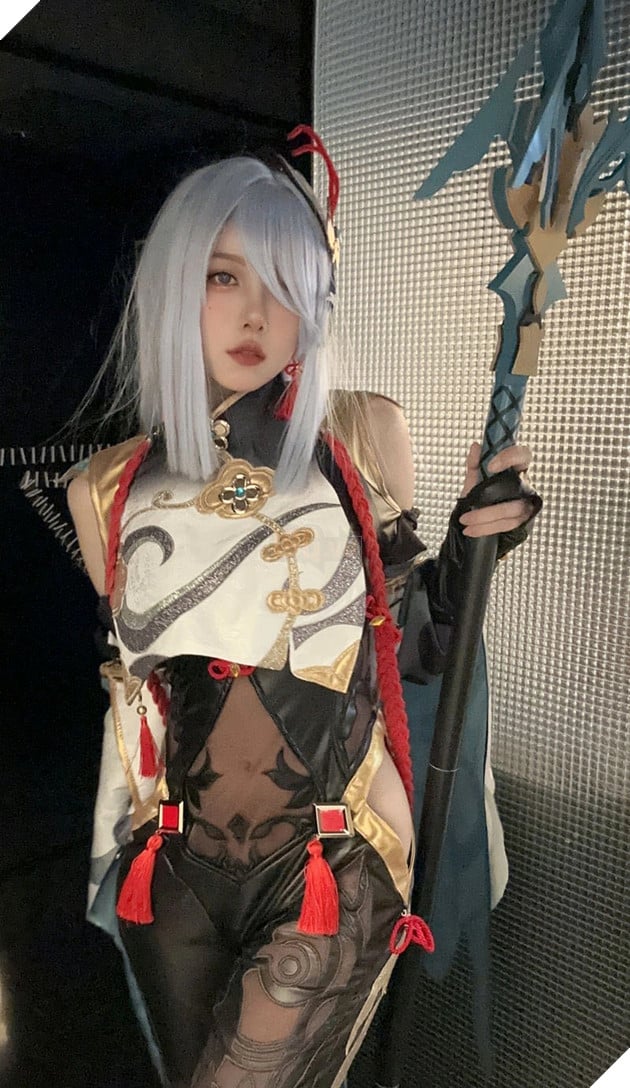 LMHT: Nữ MC LPL cosplay thành Shenhe của Genshin Impact khiến fan xao xuyến