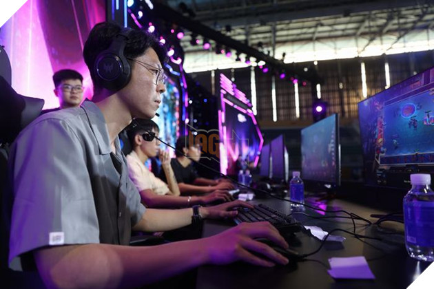 Toàn cảnh Sự kiện Vietnam Gameverse 2023 thu hút hàng chục ngàn người đến tham gia 25