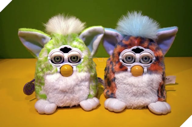 Robot Furby tích hợp ChatGPT tiết lộ kế hoạch thống trị thế giới