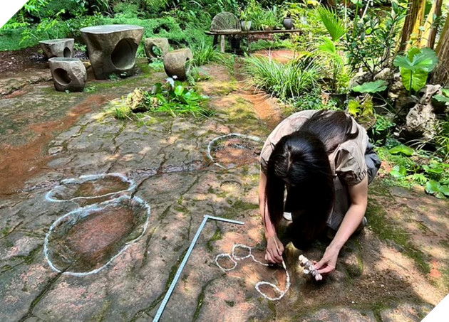 Phát hiện loạt dấu chân khủng long cổ dài 100 triệu năm tuổi tại nhà hàng Trung Quốc