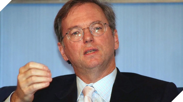 Cựu CEO Google cảnh báo việc dừng phát triển AI 6 tháng sẽ có lợi cho Trung Quốc