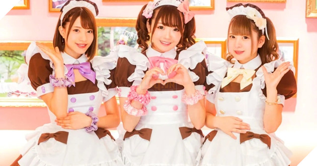 Hàn Quốc tranh cãi nảy lửa vì một quán Maid Cafe phong cách Anime Nhật Bản 3