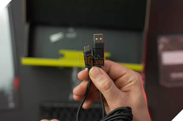 FBI cảnh báo người dùng không nên sạc thiết bị tại các trạm sạc công cộng