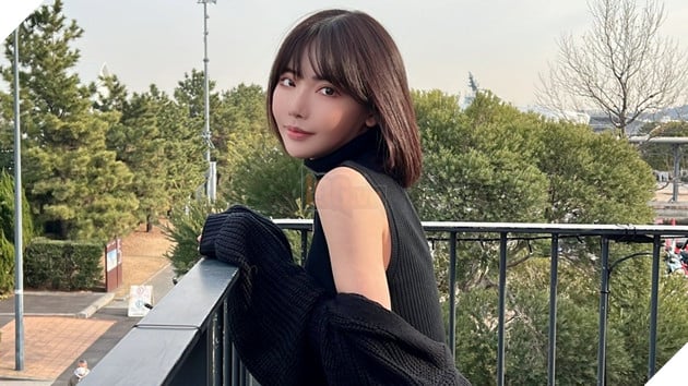 Eimi fukada bất ngờ cosplay thành Anya