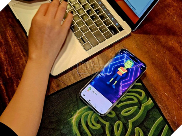 Snapchat cán mốc 3 triệu người dùng, sau khi tích hợp chatbot AI miễn phí 
