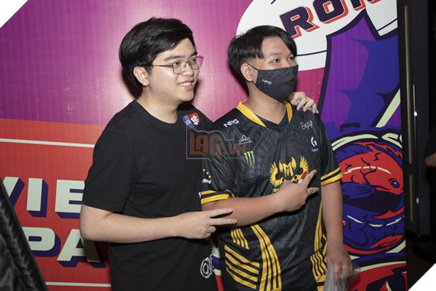 Bầu không khí bùng nổ như Bom Tấn tại chung kết VCS Hừng Đông 2023 5