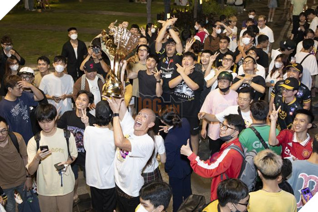 Màn diễu hành Hoành Tráng của Nhà Vô Địch VSC Hừng Đông 2023