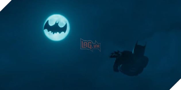 Supergirl, hai Flash và hai Batman bùng nổ trong trailer mới của The Flash tại CinemaCon 2023 16