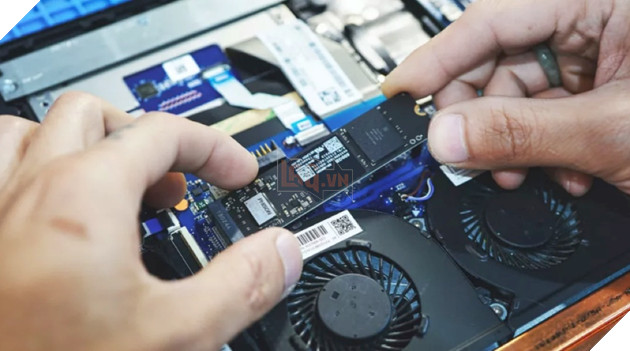 Cigent ra mắt SSD trang bị chip tích hợp AI bảo dữ liệu người dùng khỏi hacker