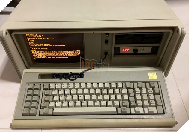 ChatGPT giờ đây có thể chạy trên PC siêu cổ, được sản xuất từ năm 1985