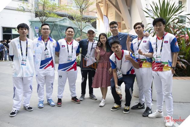 SEA Games 32: Hàng ngàn người hâm mộ Mobile Legends Bang Bang hội tụ để nhận vé miễn phí 12