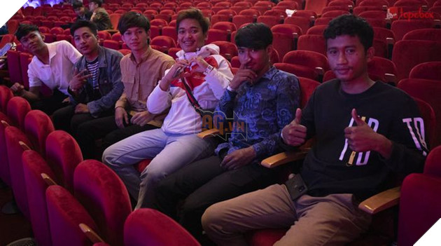 SEA Games 32: Toàn cảnh ngày thi đấu khai mạc với AK2 và Liên Minh Tốc Chiến 15