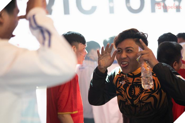 SEA Games 32: Toàn cảnh ngày thi đấu thứ hai - Campuchia và Philippines lên đỉnh vinh quang 20