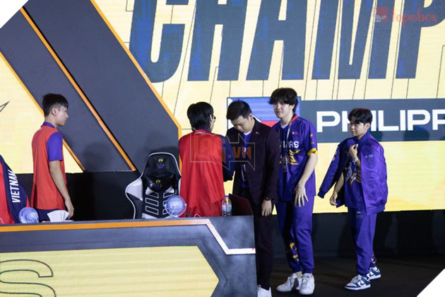 SEA Games 32: Philippines đoạt Huy chương Vàng Liên Minh Tốc Chiến đầy thuyết phục 5