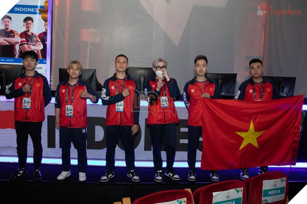 SEA Games 32: Toàn cảnh ngày thi đấu Esports thứ tư - CF Việt Nam đoạt HCV, VALORANT bước tiếp 8