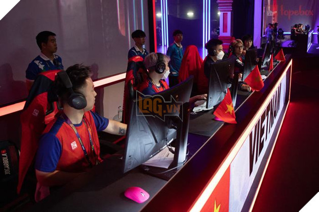 SEA Games 32: Toàn cảnh ngày thi đấu Esports thứ tư - CF Việt Nam đoạt HCV, VALORANT bước tiếp 14