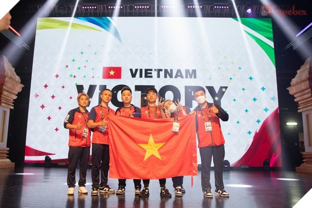 SEA Games 32: Toàn cảnh ngày thi đấu Esports thứ tư - CF Việt Nam đoạt HCV, VALORANT bước tiếp