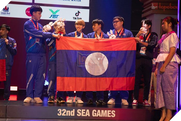 SEA Games 32: Huy chương Vàng Đột Kích gọi tên đội tuyển quốc gia Việt Nam 2