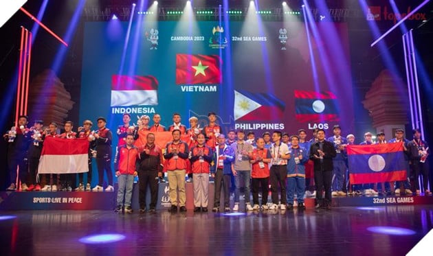 SEA Games 32: Toàn cảnh ngày thi đấu Esports thứ tư - CF Việt Nam đoạt HCV, VALORANT bước tiếp 23