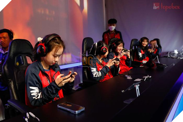 SEA Games 32: Mobile Legends Bang Bang nữ Việt Nam tranh hạng Ba Tư 6