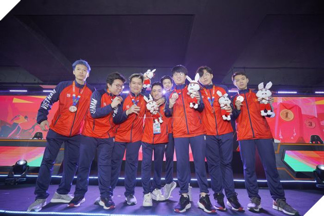 SEA Games 32: Tranh cãi việc Singapore dùng Bug trong Valorant, lần đầu tiên xuất hiện 2 HCV 8