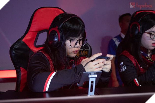 SEA Games 32: Loạt ảnh đầy cảm xúc của Mobile Legends: Bang Bang nữ, PUBG Mobile mở màn 7