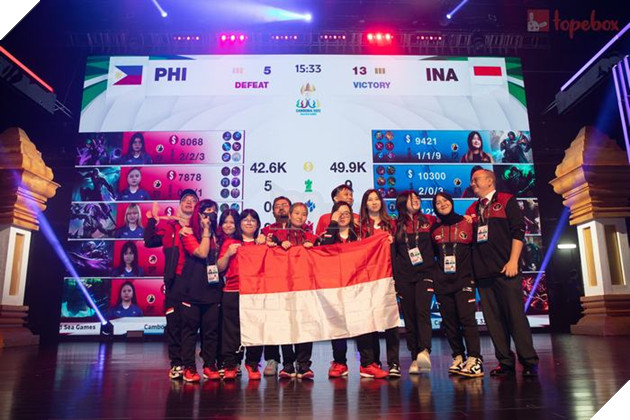 SEA Games 32: Loạt ảnh đầy cảm xúc của Mobile Legends: Bang Bang nữ, PUBG Mobile mở màn 13