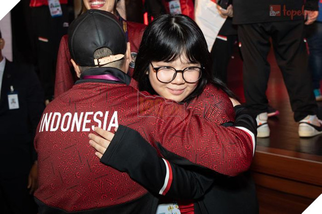 SEA Games 32: Loạt ảnh đầy cảm xúc của Mobile Legends: Bang Bang nữ, PUBG Mobile mở màn 31