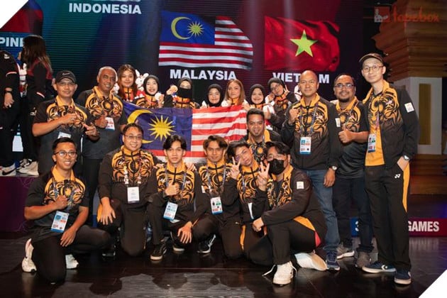 SEA Games 32: Loạt ảnh đầy cảm xúc của Mobile Legends: Bang Bang nữ, PUBG Mobile mở màn 35