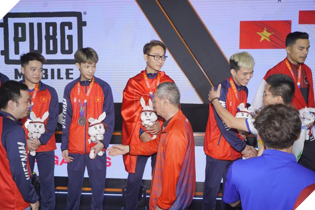 SEA Games 32: PUBG Mobile Indonesia giữ lại HCV, hai team Việt Nam giành hai Huy chương 2