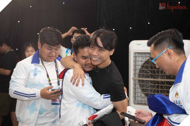 SEA Games 32: Những hình ảnh ngày thi đấu Esports cuối cùng với PUBG Mobile Cá Nhân 13