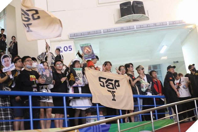 Chung kết ĐTDV Mùa Xuân 2023: Liệu chim vàng có thể hạ gục những bóng ma? 3