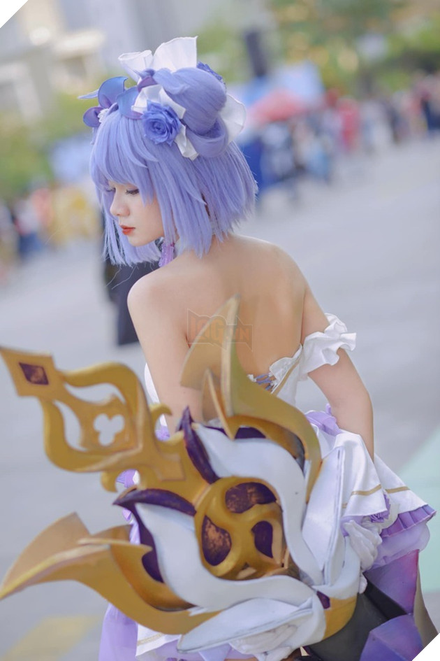 Liên Quân Mobile: Chiêm ngưỡng bộ cosplay Capheny Cô Dâu Trong Mơ xinh đẹp tuyệt trần